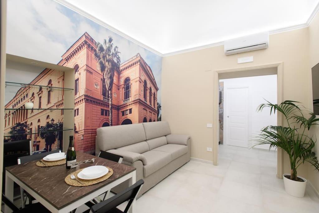 Alessia Holiday House 90Mq Salerno Centro Kültér fotó